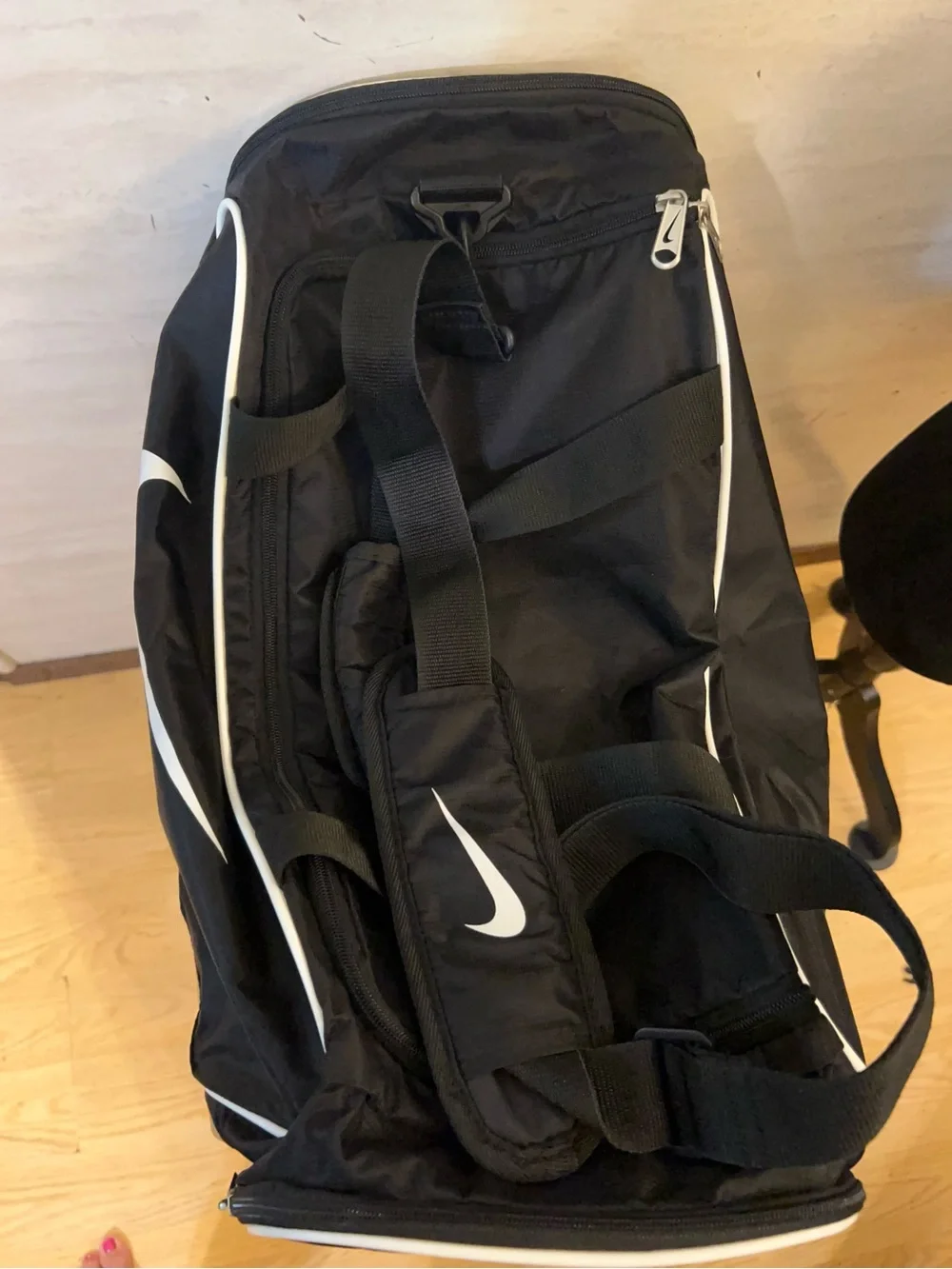 Vintage Nike Brasilia 4 Medium Duffel Bag Swoosh Logo